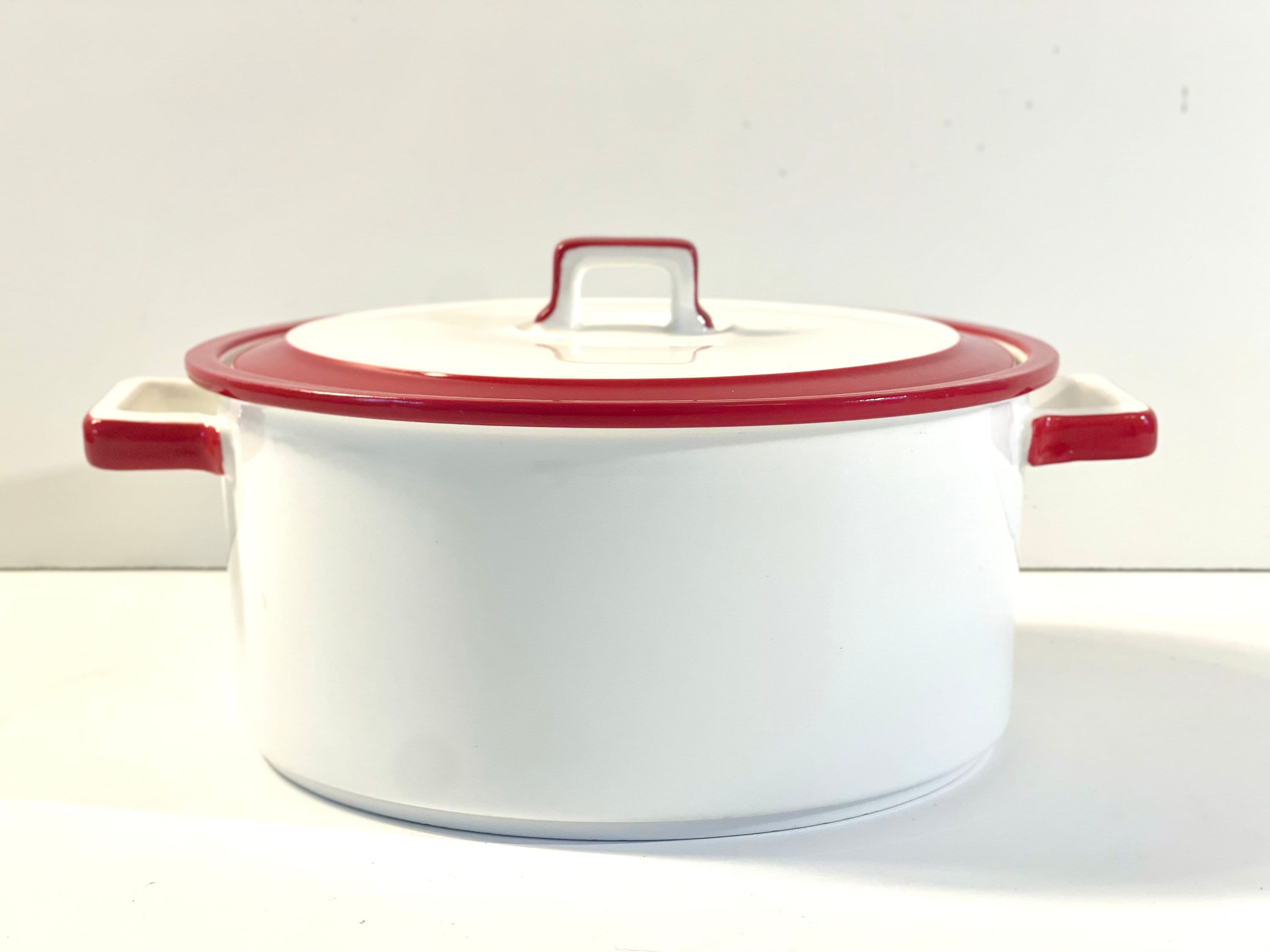 Vintage White Red Band Beautiful Porcelain Casserole Dish, American  Atelier, Chelsea, Round Covered Dish W/ Handles 