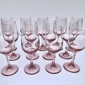 Vintage Plum/Pink Libbey Wine Glasses, Set of 13 Wine Goblets, Plum/Pink Color Stemware, Shabby Chic Wine Glasses, Romantic Chic Wine Set
