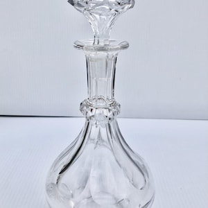 Antique/Vintage Crystal Liquor Decanter, Baccarat or Baccarat Style Decanter, Art Deco Liquor Decanter, Elegant Home Bar, Bar Cart/Exquisite