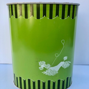 Vintage Poodle Wastebasket, Metal Decoware, Rare Green, White French Poodle Trash Can, MCM Poodle Decor, Collectible Poodle, Retro Decor