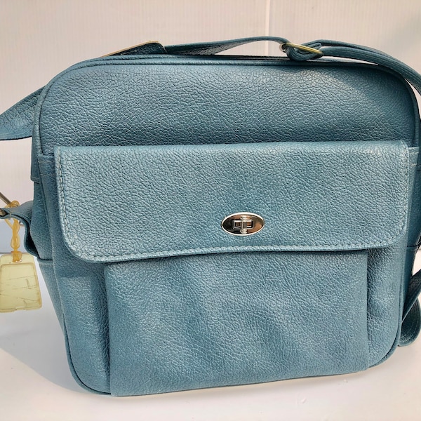 Vintage Powder Blue Samsonite  Carry On Bag with Luggage Tag & 2 Keys, Travel Bag with Adjustable Strap, Vintage Luggage, Travel  Theme/Gift