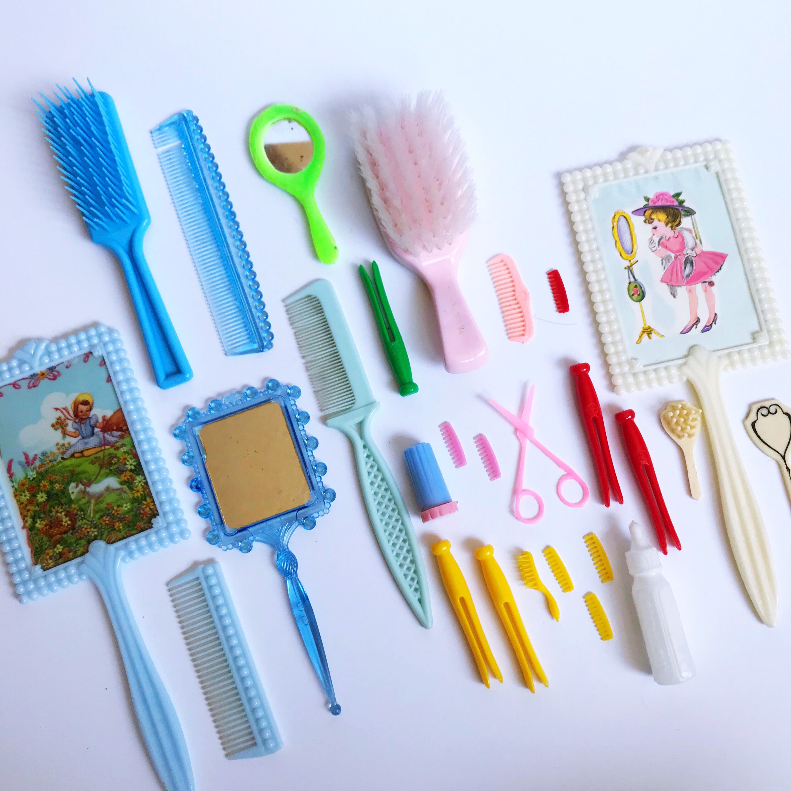 VINTAGE 30 Piece Set of Plastic Vanity Toys Etsy