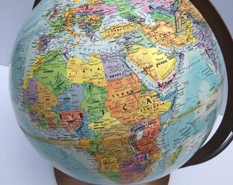ヴィンテージ グローブマスター 世界地球儀、1940年代製、浮き彫り装飾