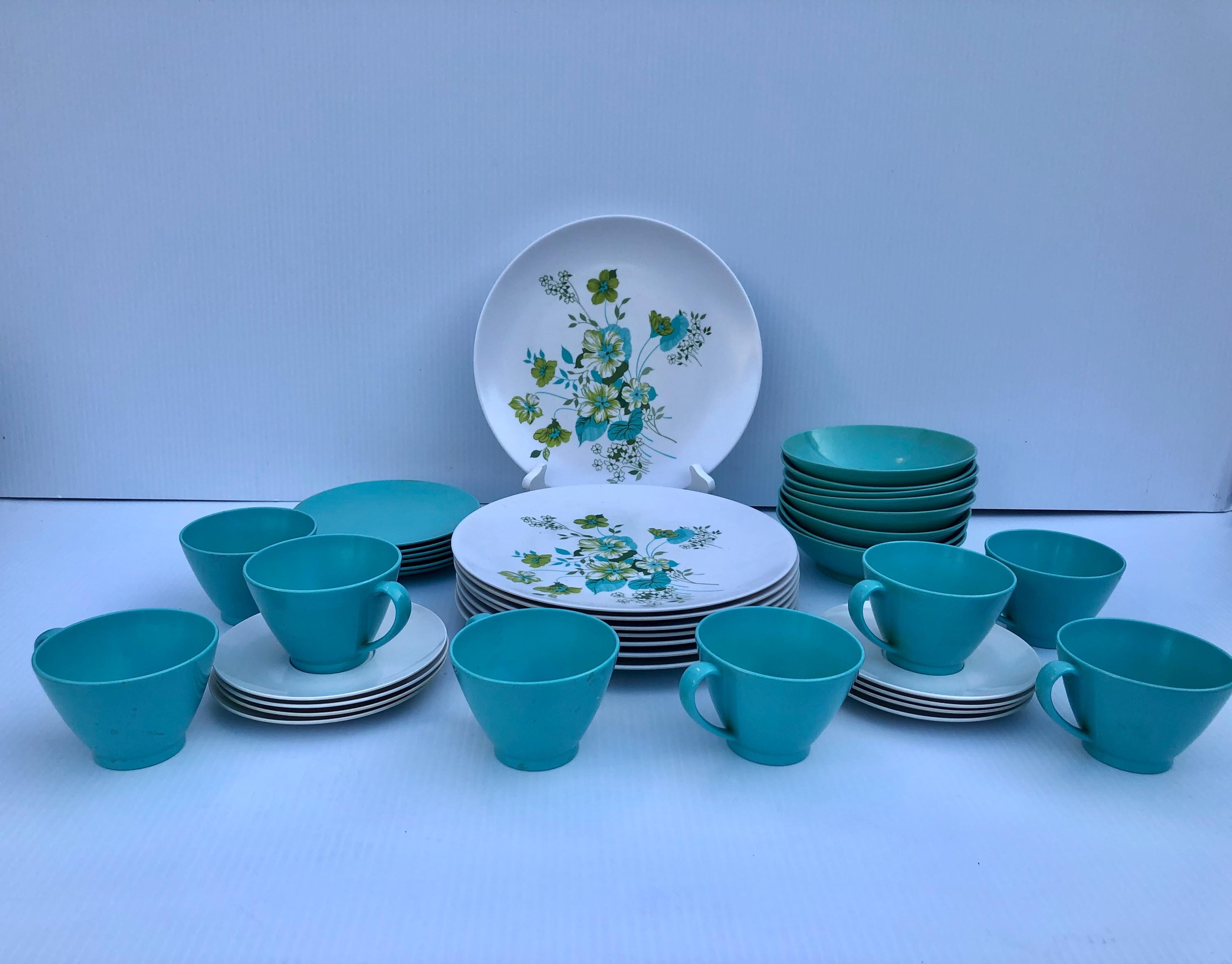 Turquoise Melmac Plates 1960s Vintage Turquoise Floral Melmac 38