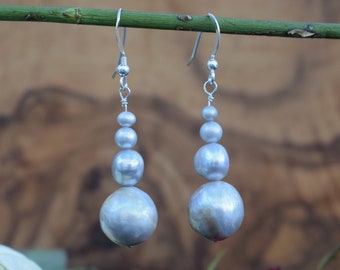 Grey Pearl Earrings