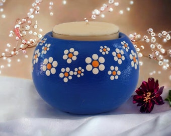 Domed Spa-LIght Candle/Plant Holder. Blue with white daisies. Hand Painted. 7cm