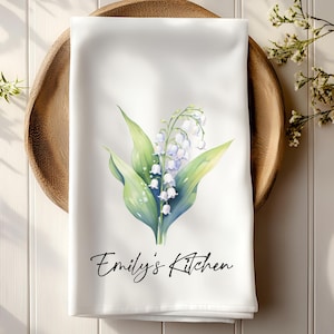 Custom Birth Flower Tea Towel: Personalized Kitchen Decor Gift