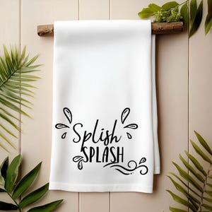Splish Splash Guest Bathroom Hand Towel, Funny Guest Towel, Guest Bathroom, Housewarming Gift, Kids Bathroom, Bathroom Decor, Farmhouse Home