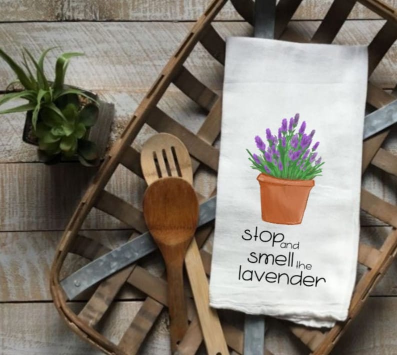 Rustic Kitchen Lavender Tea Towel French Lavender decor Kitchen Tea Towel Farmhouse decor Modern Kitchen decor Kitchen Towel