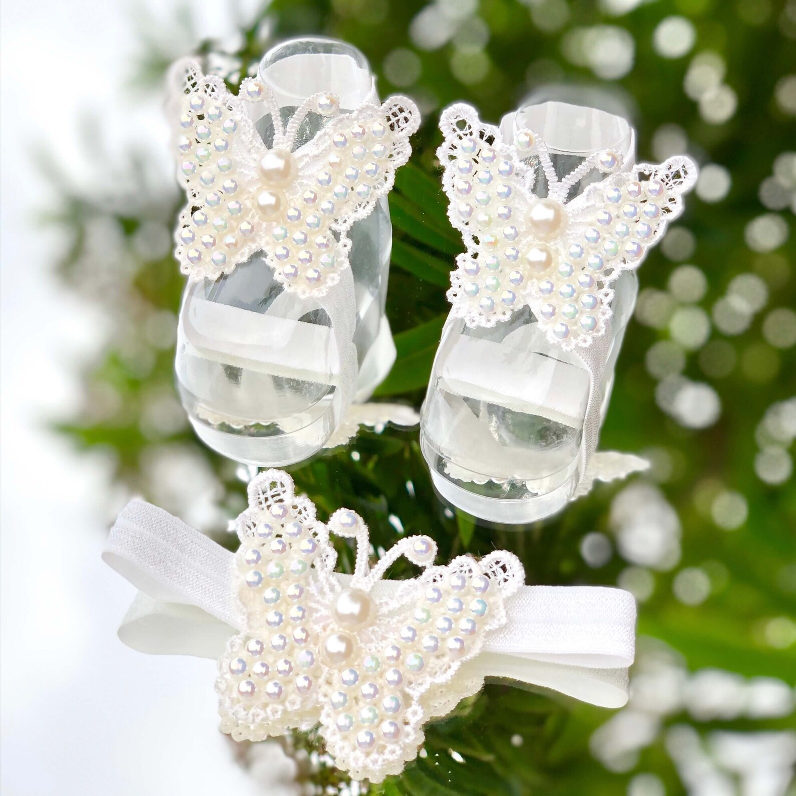 Foot Band In Cream Color For Baby Girl