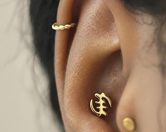 Stud Labret sin rosca de titanio Gye Nyame Adinkra (6 mm/10 mm)