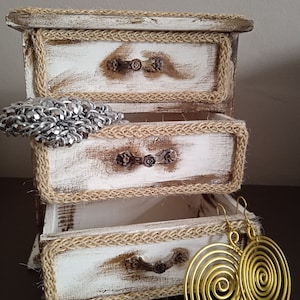Porte-bijoux