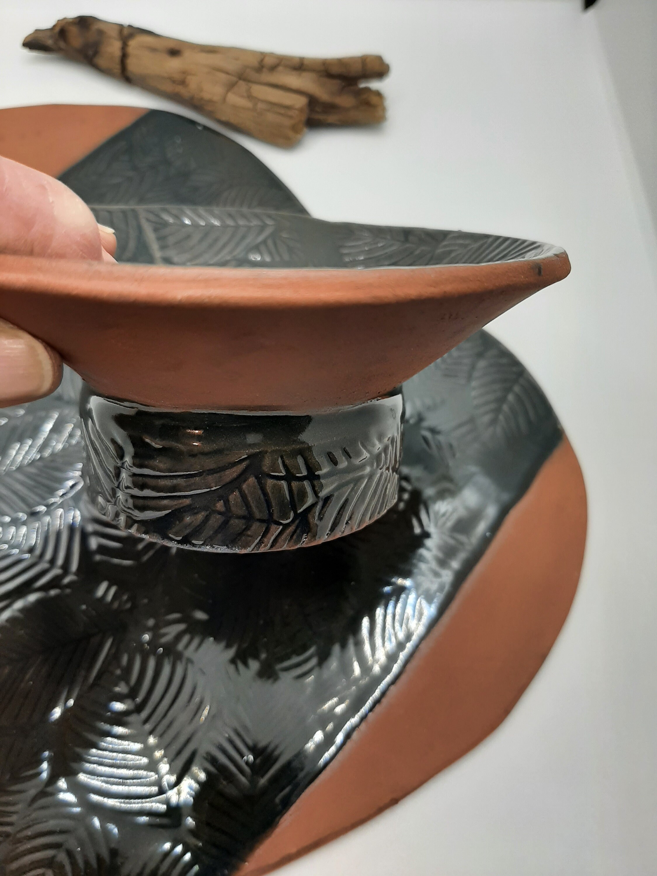 Motivo de hojas de color verde oscuro de cerámica que sirve | Etsy