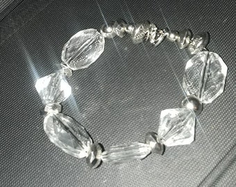 Bracelet en cristal fait à la main