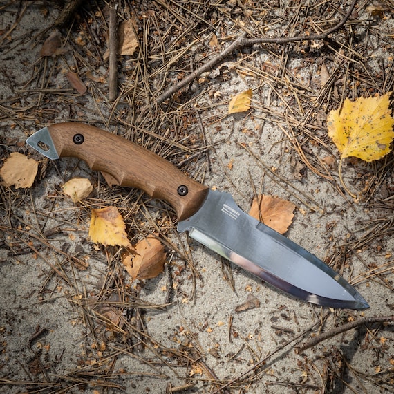 High Carbon Steel Knife - Handmade Full Tang Bushcraft Knife - Hunting Knife,  Survival Knife, Fixed Blade Knife
