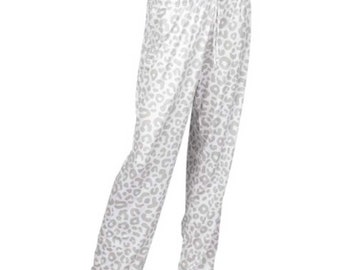 Pantalones de pijama de leopardo natural de Viv & Lou