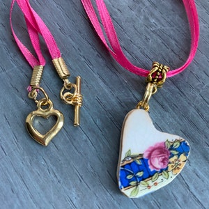Heart shaped china necklace, broken china jewelry, china necklace, pink ribbon toggle clasp