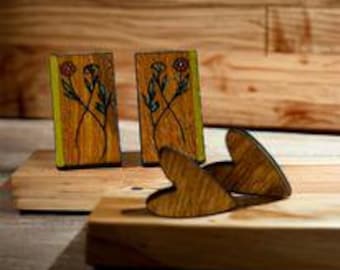 Juego de pendientes de madera