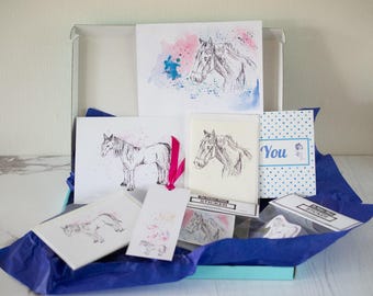 Horse gift set Illustrated Horse Postable Letterbox Gift Set, Horse Hamper Box