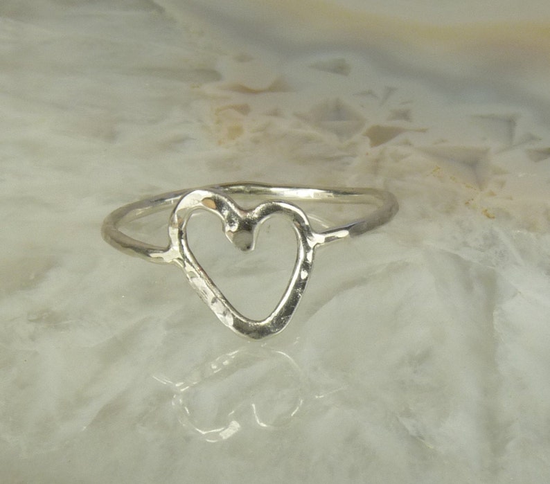 silver Boho ring Sterling Silver ring,Heart Ring minimal Ring,Hammered