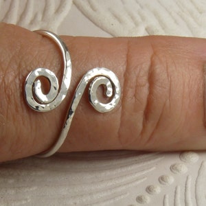 Thumb Ring, bypass ring, Hammered Swirl ring, Sterling Silver ring,  Midi Ring