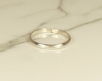 Skinny Toe Ring, Sterling Silver AdjustableToe Ring, Smooth Ring, Midi Ring