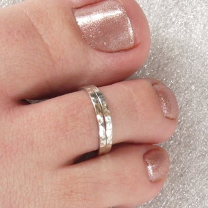 Toe Ring, Sterling Silver double wire, Hammered Ring, Body Jewelry