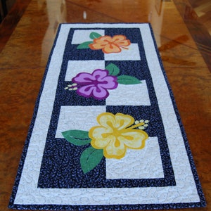 Table Runner - Colorful Hibiscus - 42&quot; x 18&quot; Quilted Cotton Runner