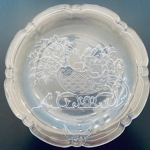 Mikasa 15&quot; Christmas Sleigh Platter