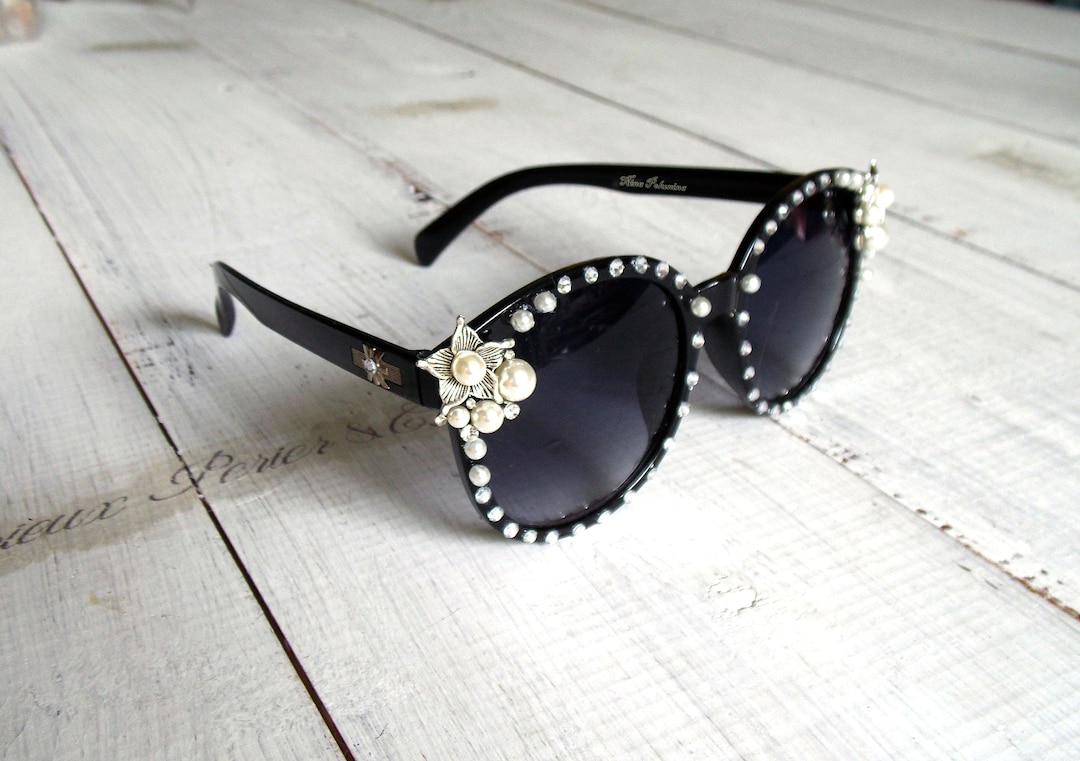 Rachel 90s sunglasses with rhinestone Rachel Green main image 4