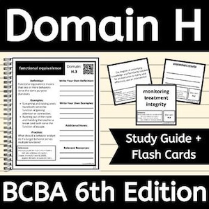 Könnte beinhalten: Ein spiralgebundenes Notizbuch mit dem Text "Domain H" und "funktionale Äquivalenz". Das Notizbuch enthält Definitionen, Beispiele und Übungsfragen. Begleitende Karteikarten lauten "monitoring treatment integrity" und "assessment results". Der Text "BCBA 6th Edition" ist ebenfalls sichtbar.