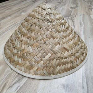 Unisex Adult Lightweight Asian Vietnamese Japanese Oriental Oceania Style Straw Bamboo Sun Hat Farmer Shade Cap Costume Accessory