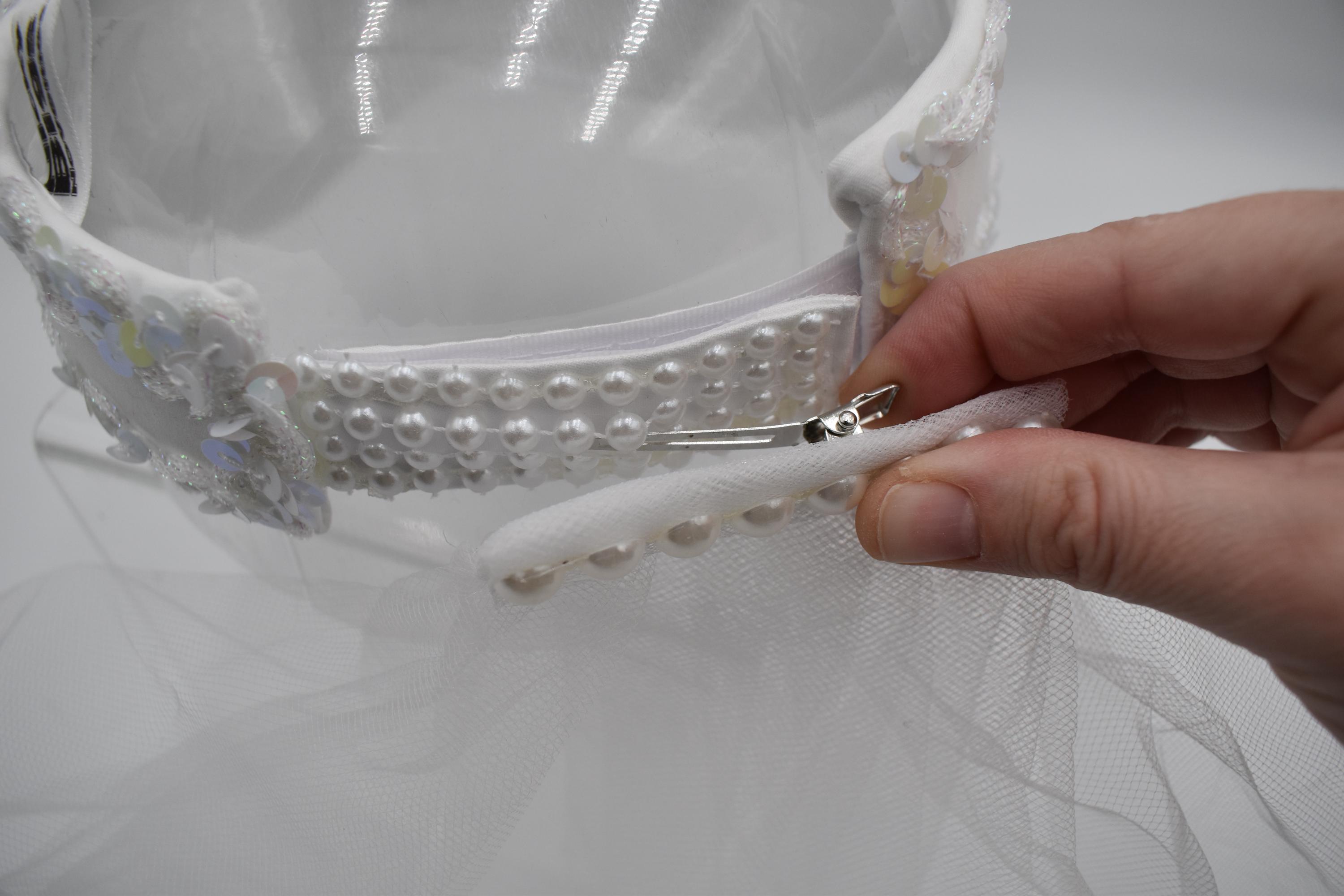 Womens Adjustable Fabric Bling BRIDE to Be Sun Visor 