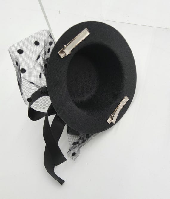 Womens Girls Ringmaster Black Mini Top Hat Fascinator on 