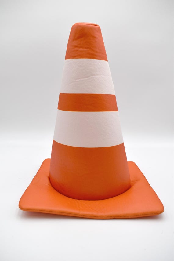 Cone hat discount