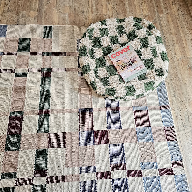 Handwoven Woolen Plaid Rug, Checker Home Decor Custom Area Rug, Bedroom And Living Room Rug, Elegant Checkered Pattern Rug, Wool Rug 8x10