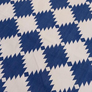 Alfombra azul y blanca, hecha a mano en algodón, con diseño geométrico, personalizada, de área, de algodón Dhurrie, para dormitorio, de 15 x 23 cm, 20 x 25 cm y 23 x 30 cm. imagen 5