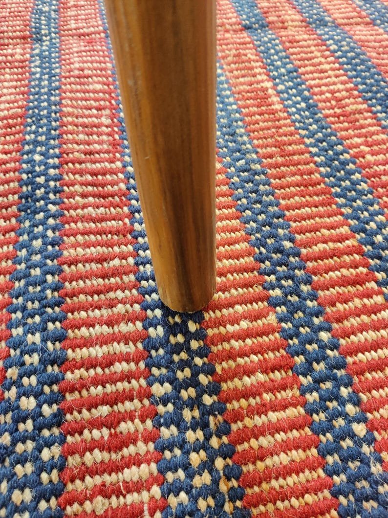 Traditional Handmade Blue Red Wool Rug 3'5 x 5'8
