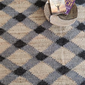Handwoven Jute Hemp Rug, Black Grey Geometric Diamond Flatweave Carpet, Sustainable Natural Fiber Area Rug for Living Room 5x8, 6X9, 8X10, 
jute hemp rug,

geometric jute rug,

diamond pattern carpet,

natural fiber rug,

handwoven jute rug,

eco friendly rug,

sustainable floor rug,

neutral tone carpet,

boho farmhouse rug,

black grey jute rug,

flatweave area rug,

rustic decor rug
