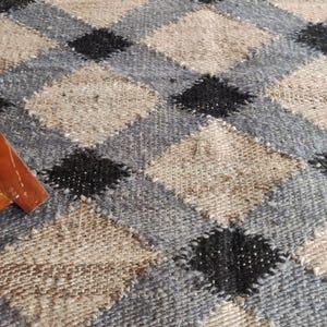 Handwoven Jute Hemp Rug, Black Grey Geometric Diamond Flatweave Carpet, Sustainable Natural Fiber Area Rug for Living Room 5x8, 6X9, 8X10, 
jute hemp rug,

geometric jute rug,

diamond pattern carpet,

natural fiber rug,

handwoven jute rug,

eco friendly rug,

sustainable floor rug,

neutral tone carpet,

boho farmhouse rug,

black grey jute rug,

flatweave area rug,

rustic decor rug