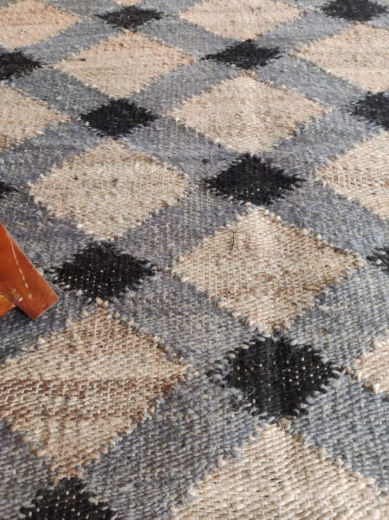 Handwoven Jute Hemp Rug, Black Grey Geometric Diamond Flatweave Carpet, Sustainable Natural Fiber Area Rug for Living Room 5x8, 6X9, 8X10, 
jute hemp rug,

geometric jute rug,

diamond pattern carpet,

natural fiber rug,

handwoven jute rug,

eco friendly rug,

sustainable floor rug,

neutral tone carpet,

boho farmhouse rug,

black grey jute rug,

flatweave area rug,

rustic decor rug