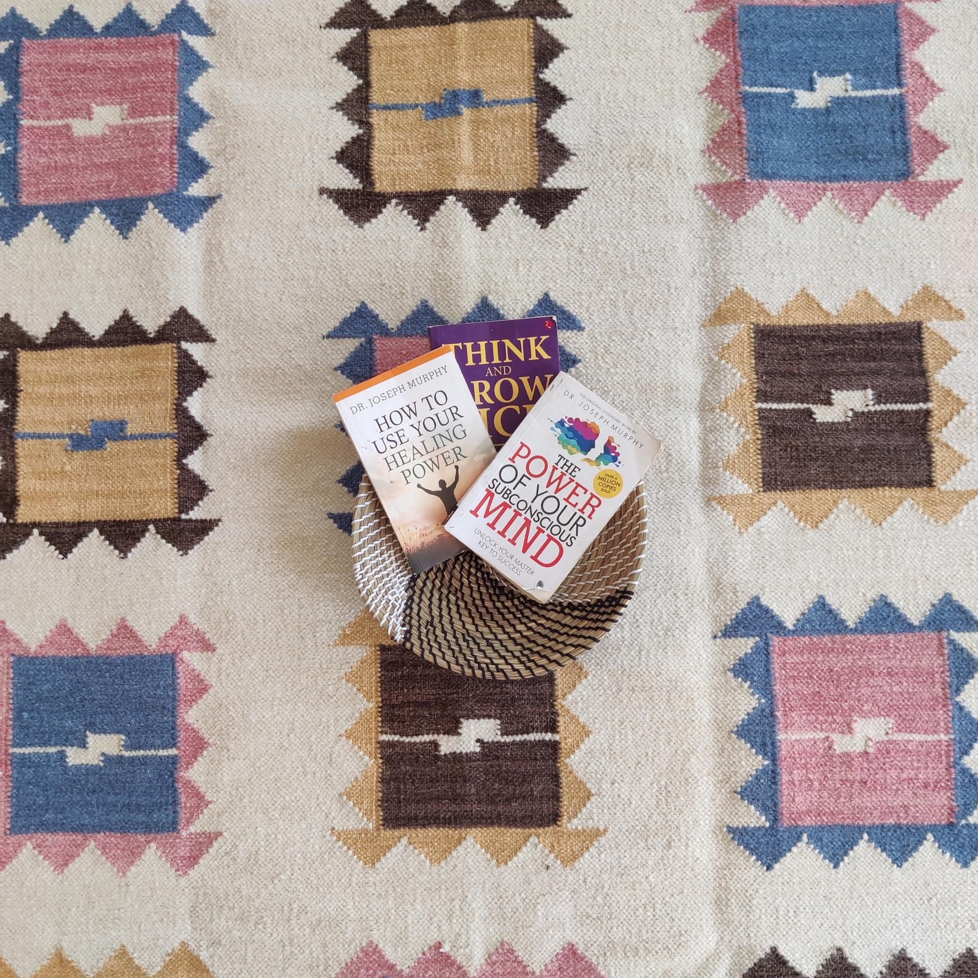 手織り幾何学模様ウールラグ：トライバルボヘミアンフラットウィーブ