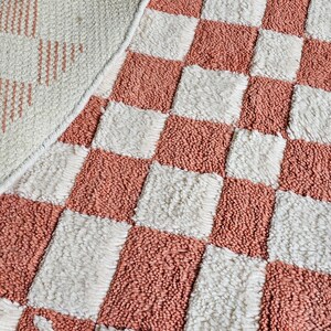 Checkerboard Round Area Rug, Dining Table Rug, Custom Size Rug ...