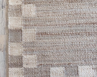 Handwoven Jute Checkered Rug: Natural Beige Bohemian Hallway Rug