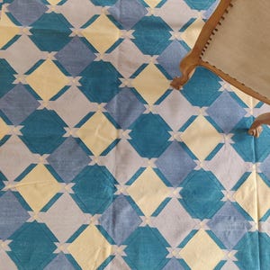 Handgefertigter Dhurrie-Teppich aus Baumwolle: Flachgewebe-Diamantmuster, 200x300