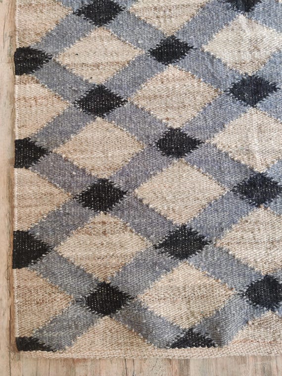 Handwoven Jute Hemp Rug: Black & Grey Geometric Diamond Carpet