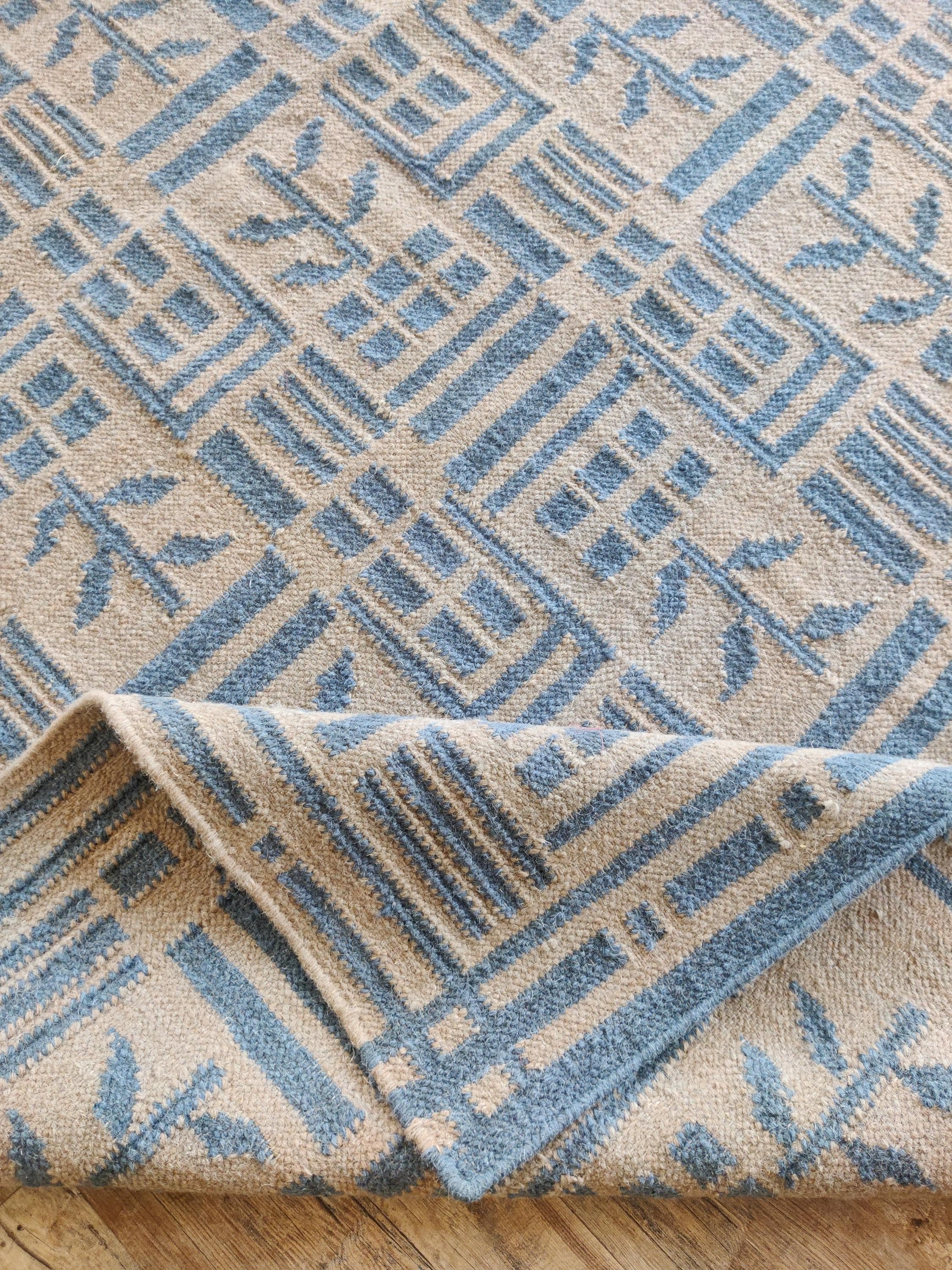 Handwoven Cotton Wool Rug: Blue Beige Geometric Dhurrie - 8x10