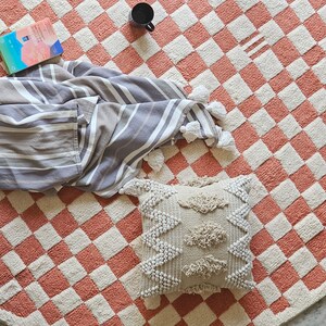 Checkerboard Round Area Rug, Dining Table Rug, Custom Size Rug ...