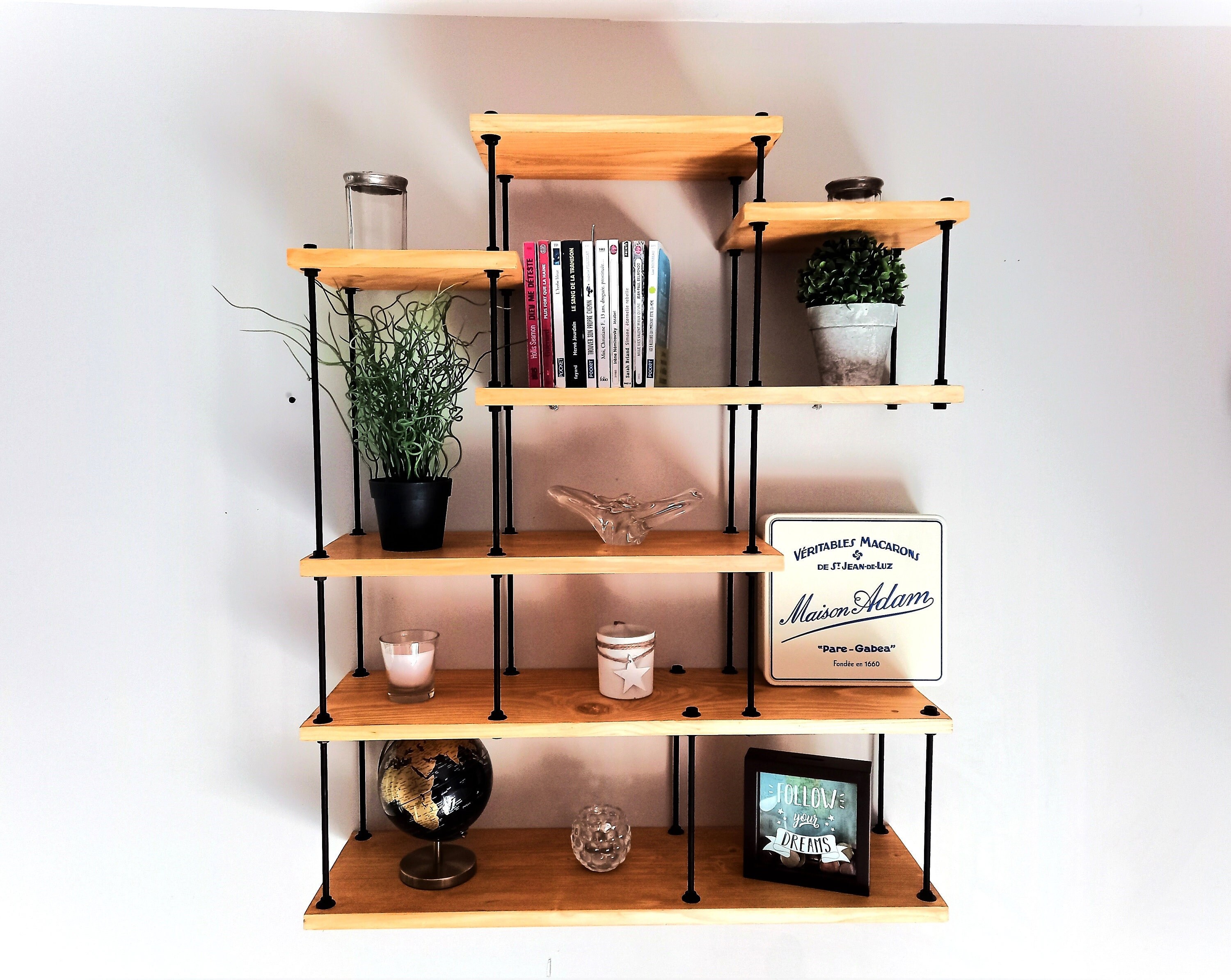 Etagère En Bois De Style