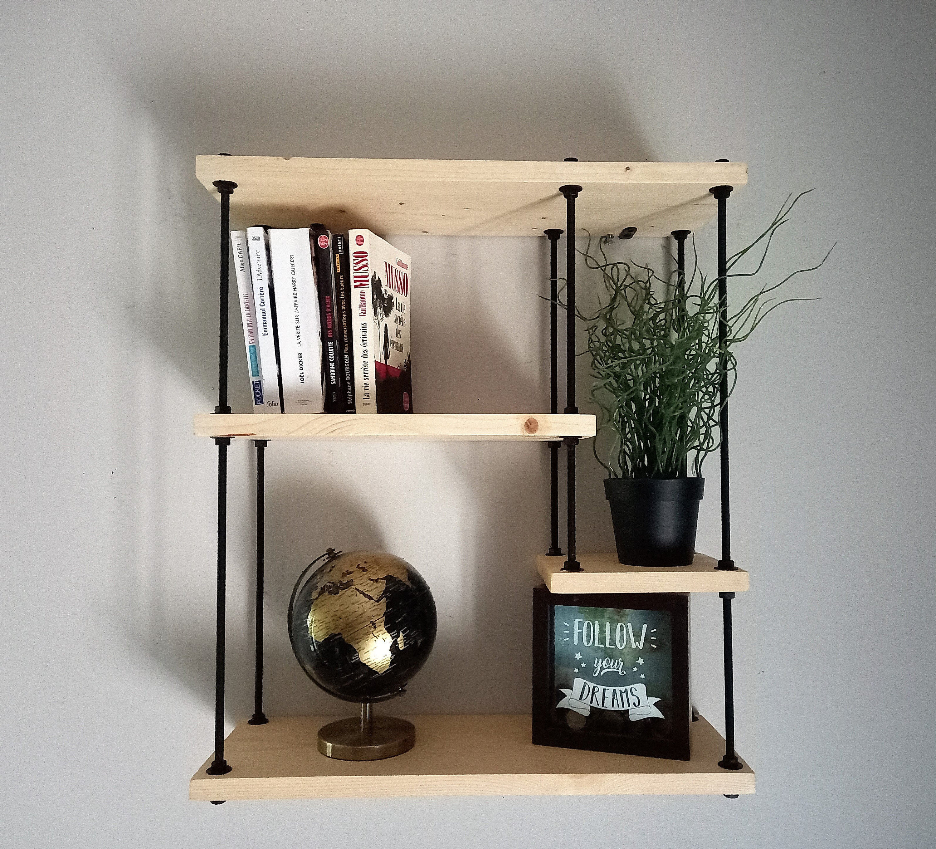 Etagère En Bois De Style